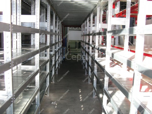 Мезонин на базе средне-грузовых стеллажей для склада запчастей фото #437
